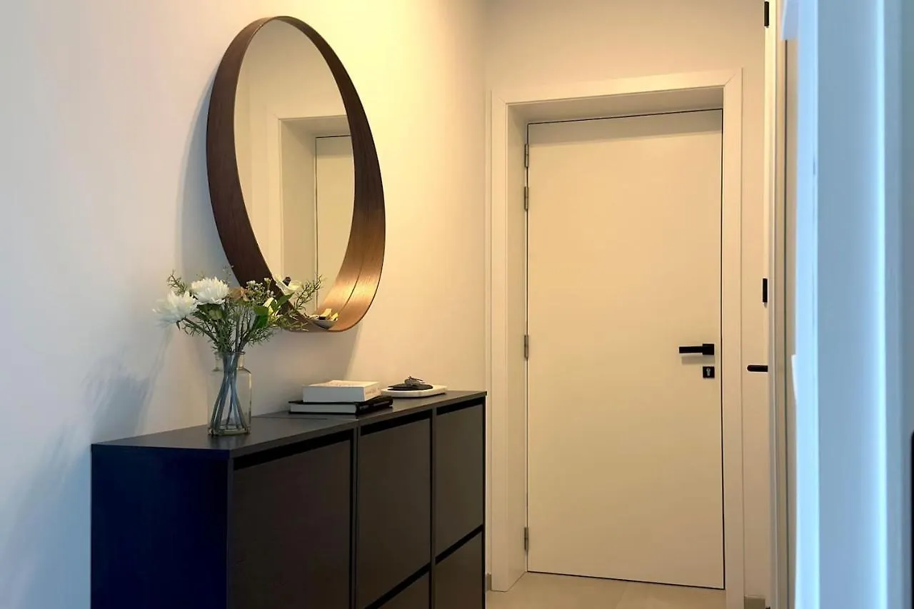 אנטוורפן Brand New, Luxury & Spacious Apartment 0*,  בלגיה