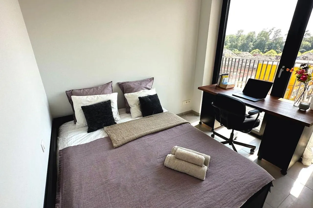 אנטוורפן Brand New, Luxury & Spacious Apartment